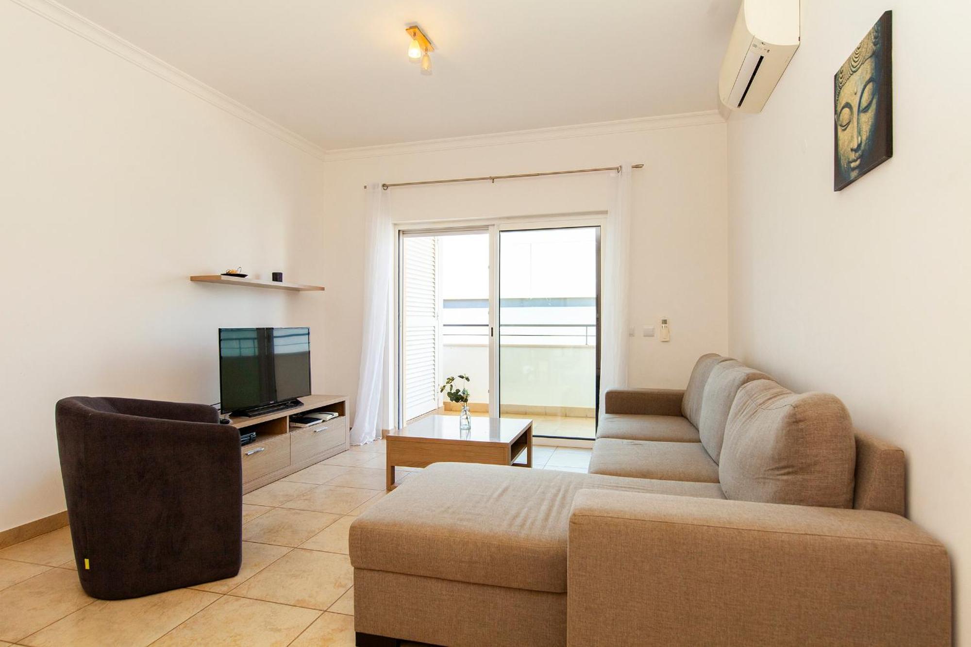 A05 - Luxury 1 Bed Fully Equipped With Pool Lagos