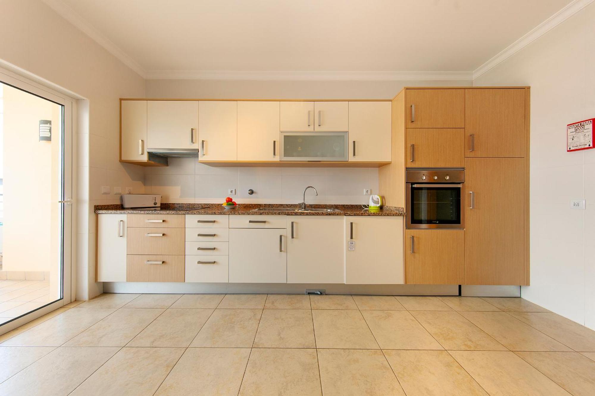A05 - Luxury 1 Bed Fully Equipped With Pool Apartment
